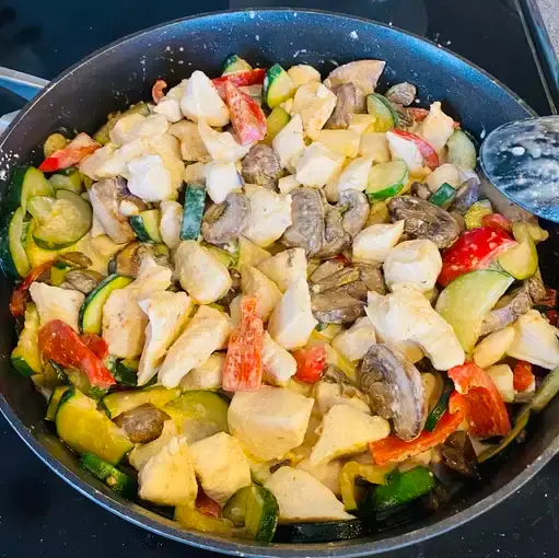 zucchini mushroom soup with chicken